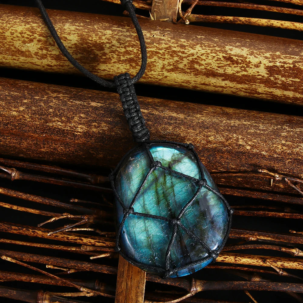 Collier Cœur Dragon Labradorite Tressé Yoga