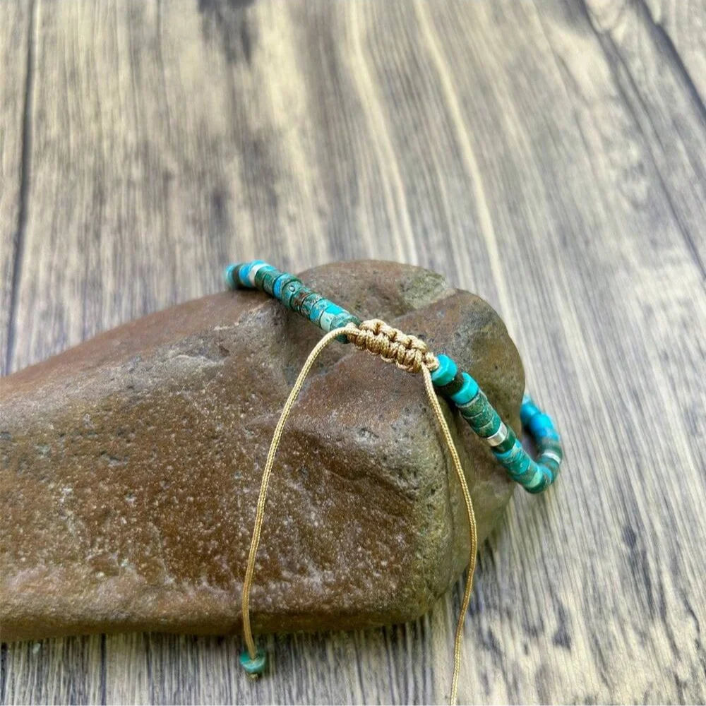 Bracelet Tressé en Turquoise – Ajustable & Naturel