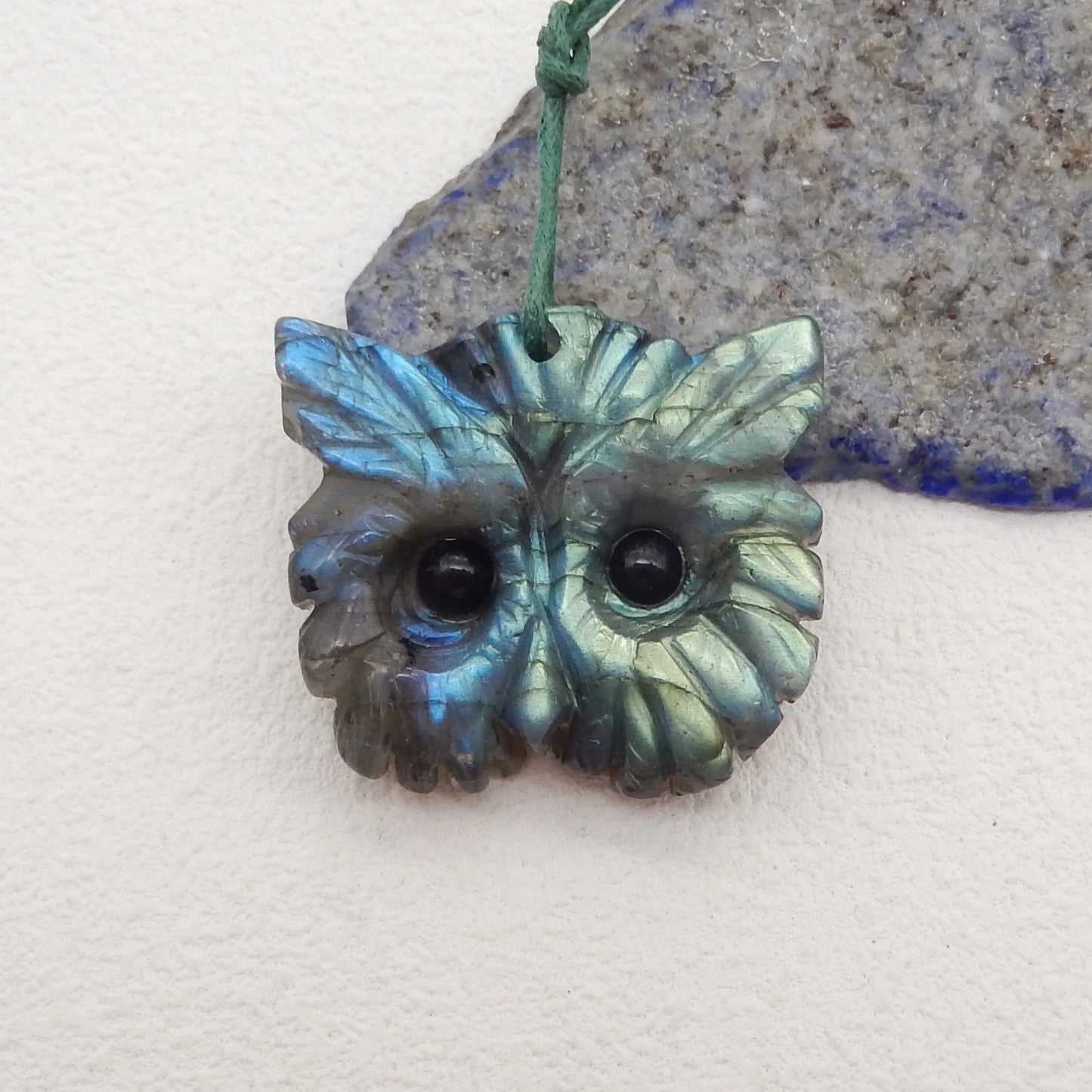 Collier Hibou Labradorite Sculpté Fait Main