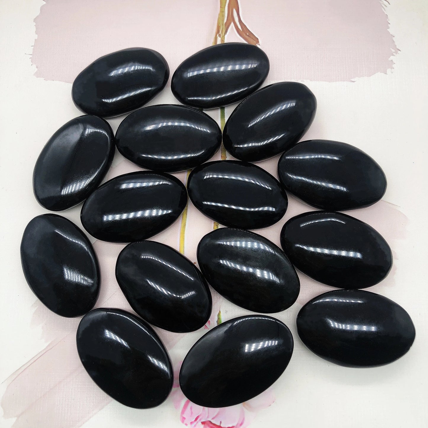 Pierre de Protection Noire Obsidienne Massage