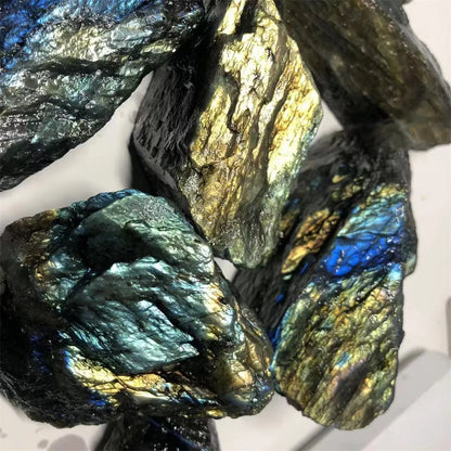 Pierre Brute Labradorite – Collection & Reiki