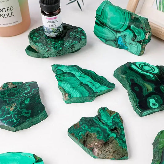 Tranches de Pierre Malachite Brute – Décor & Énergie