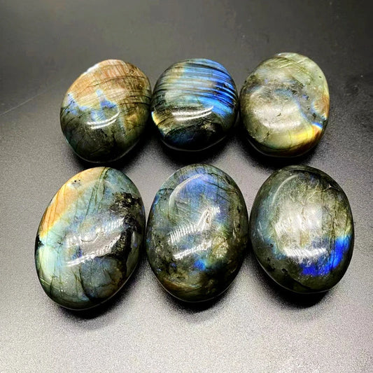 Pierre Labradorite Colorée – Lueur de Lune Naturelle