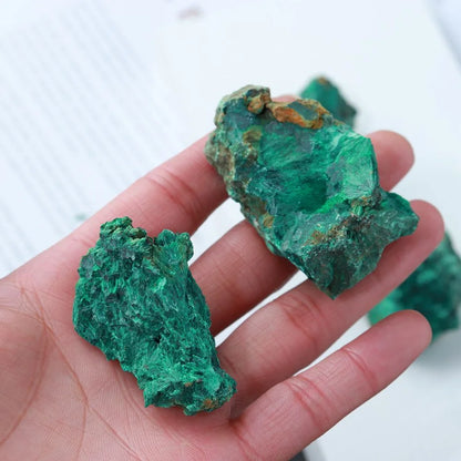 Pierre Malachite Brute – Minéral & Décoration Jardin