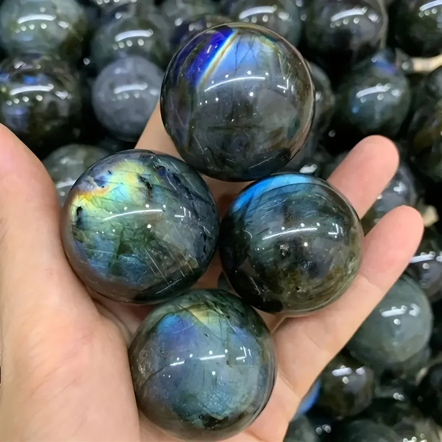 Pierre Spérique Labradorite 3-6 cm – Guérison & Éclat